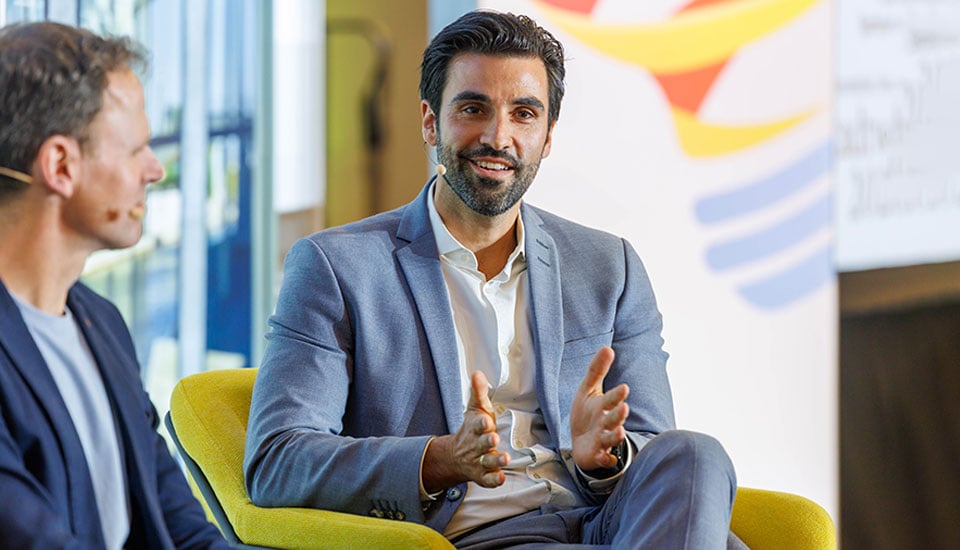 Christian Schilling, Vice President Product Management Telefónica Deutschland, auf der Handelsblatt Jahrestagung Stadtwerke 2026
