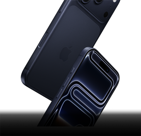 Zwei fallende iPhone 17 Pro Geräte in Tiefblau, eines von vorne und eines von hinten, um die Robustheit von allen Seiten zu zeigen