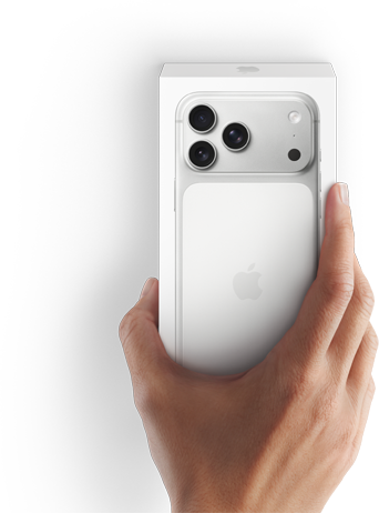 Bild einer rechten Hand, die die Verpackung des neuesten iPhone 17 mit dem Telefon darin hält.