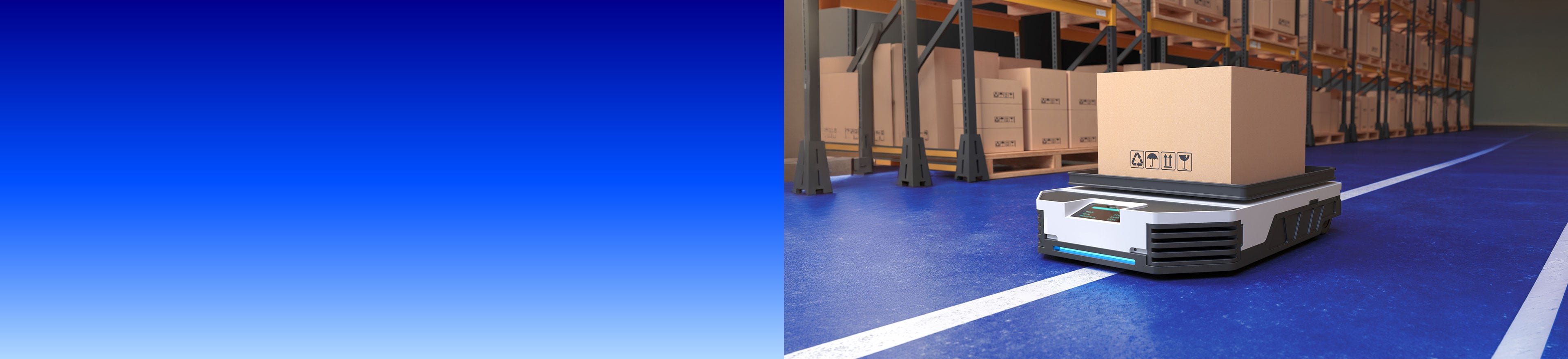 Autonomer Transportroboter mit Paket in einer Lagerhalle – im Hintergrund Regale mit Kartons, links blauer Farbverlauf.