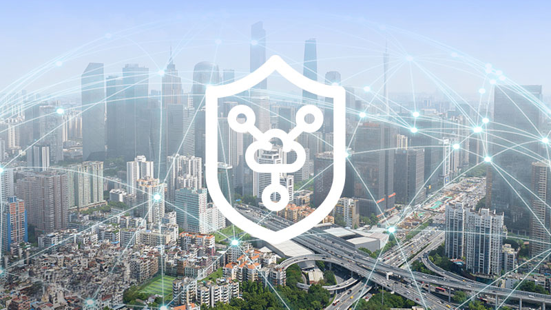Abbildung: Skyline einer Stadt mit leuchtenden Netzlinien. Davor ein Logo das wie ein Wappen aussieht.